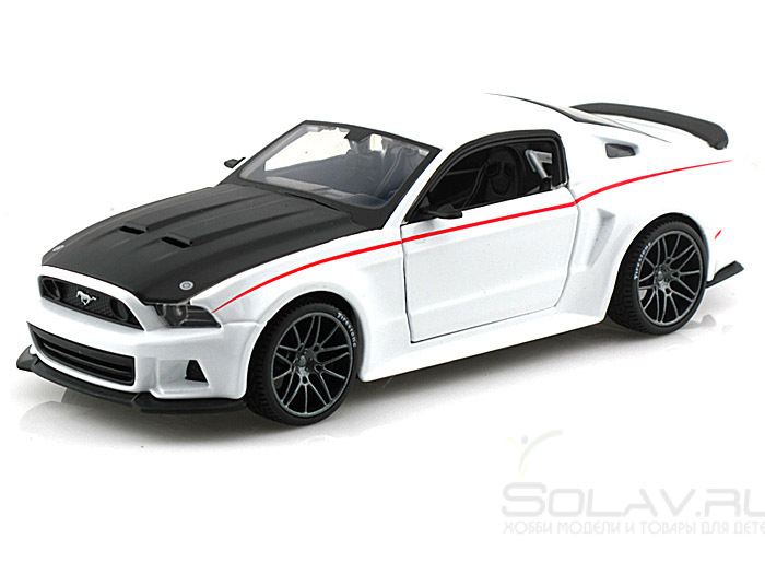 Металлическая модель Maisto Ford Mustang Street Racer 2014 1:24 - 31900